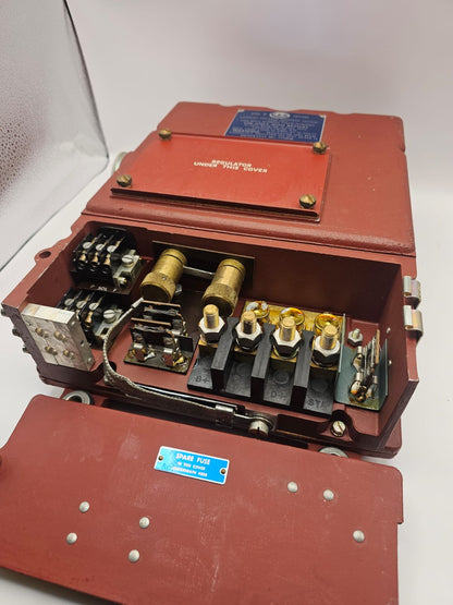 C.A.V. Regulator - Type 168-4 NSN:2590-99-805-5802